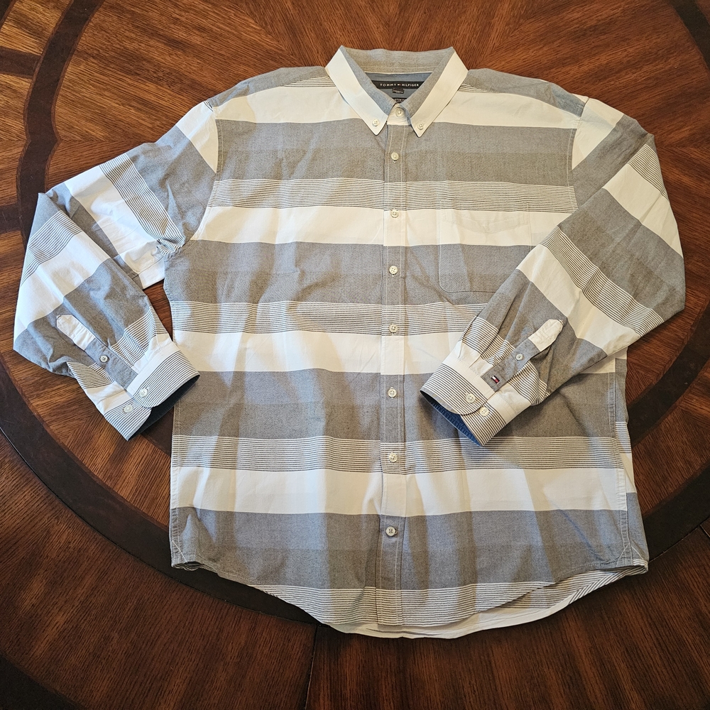 Tommy Hilfiger Gray and White Casual Button Down Shirt